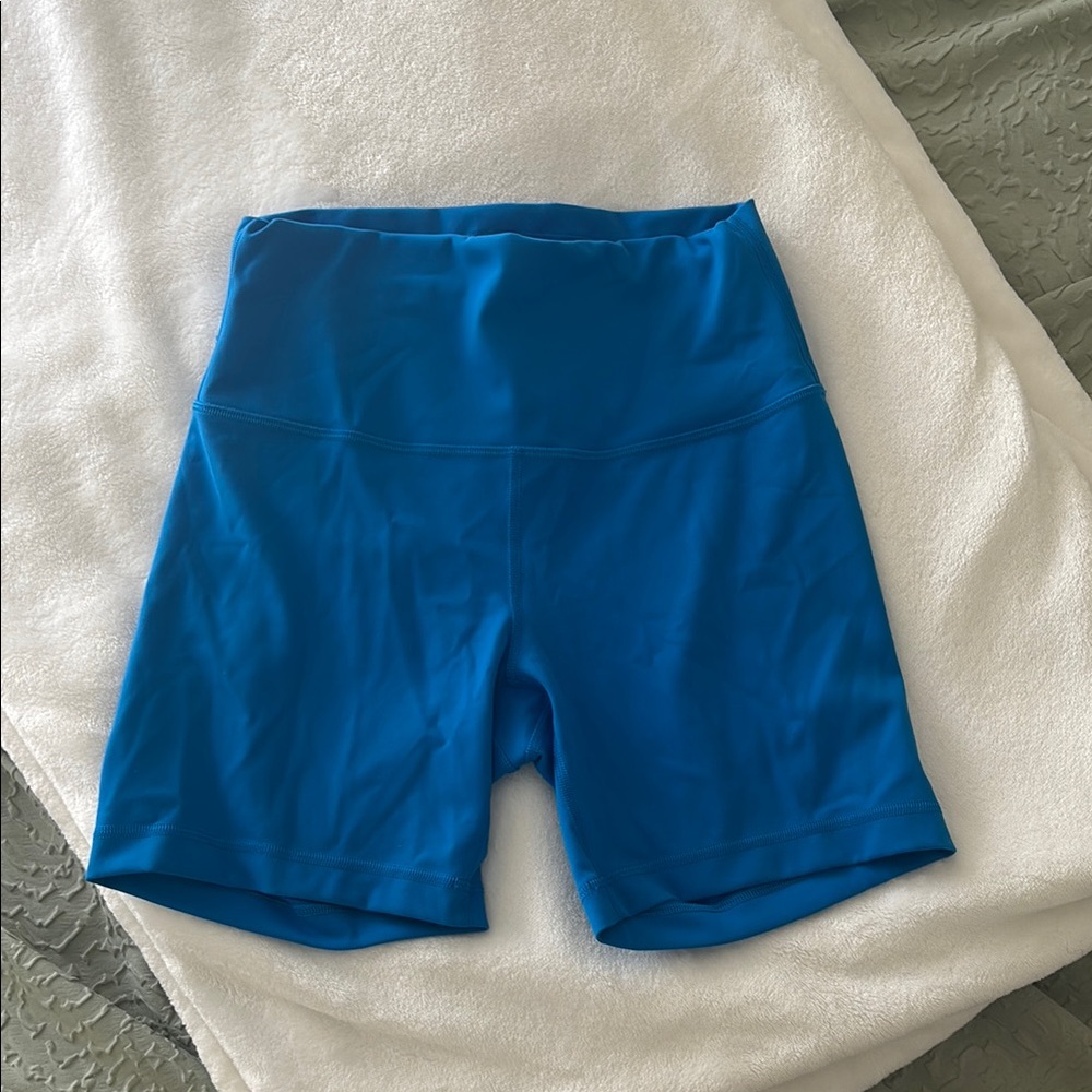 Lululemon Women's Blue Biker Short 6”